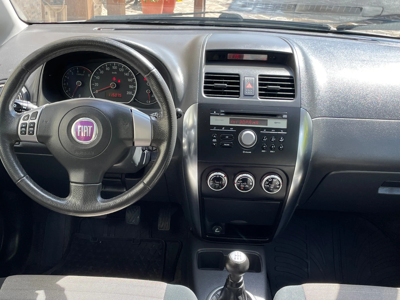 Fiat Sedici 1.6i* 4x4* 115000kм* , снимка 17 - Автомобили и джипове - 55223323