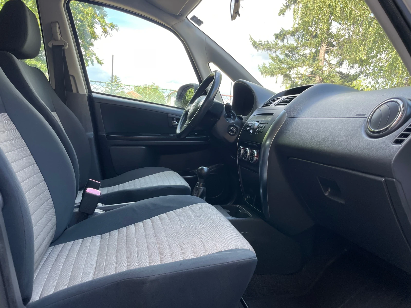 Fiat Sedici 1.6i* 4x4* 115000kм* , снимка 11 - Автомобили и джипове - 55223323