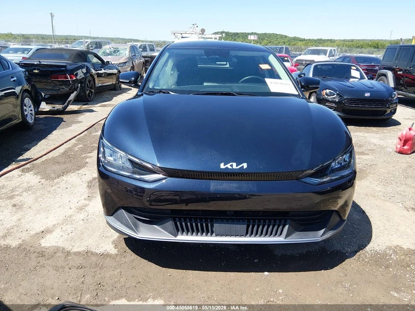 Kia EV6 Light, снимка 12 - Автомобили и джипове - 55264953
