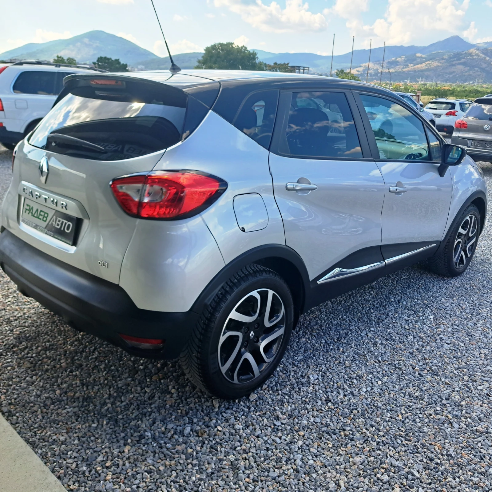Renault Captur 1.5 dCi 8V 90 CV Start&Stop Energy R-Link-Top!, снимка 7 - Автомобили и джипове - 55314803