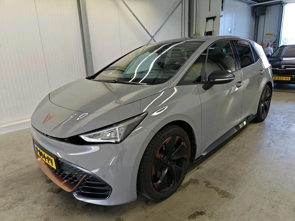 Cupra Born 62kw* 91.62%SOH* КАМЕРА* FULL, снимка 2 - Автомобили и джипове - 55367819