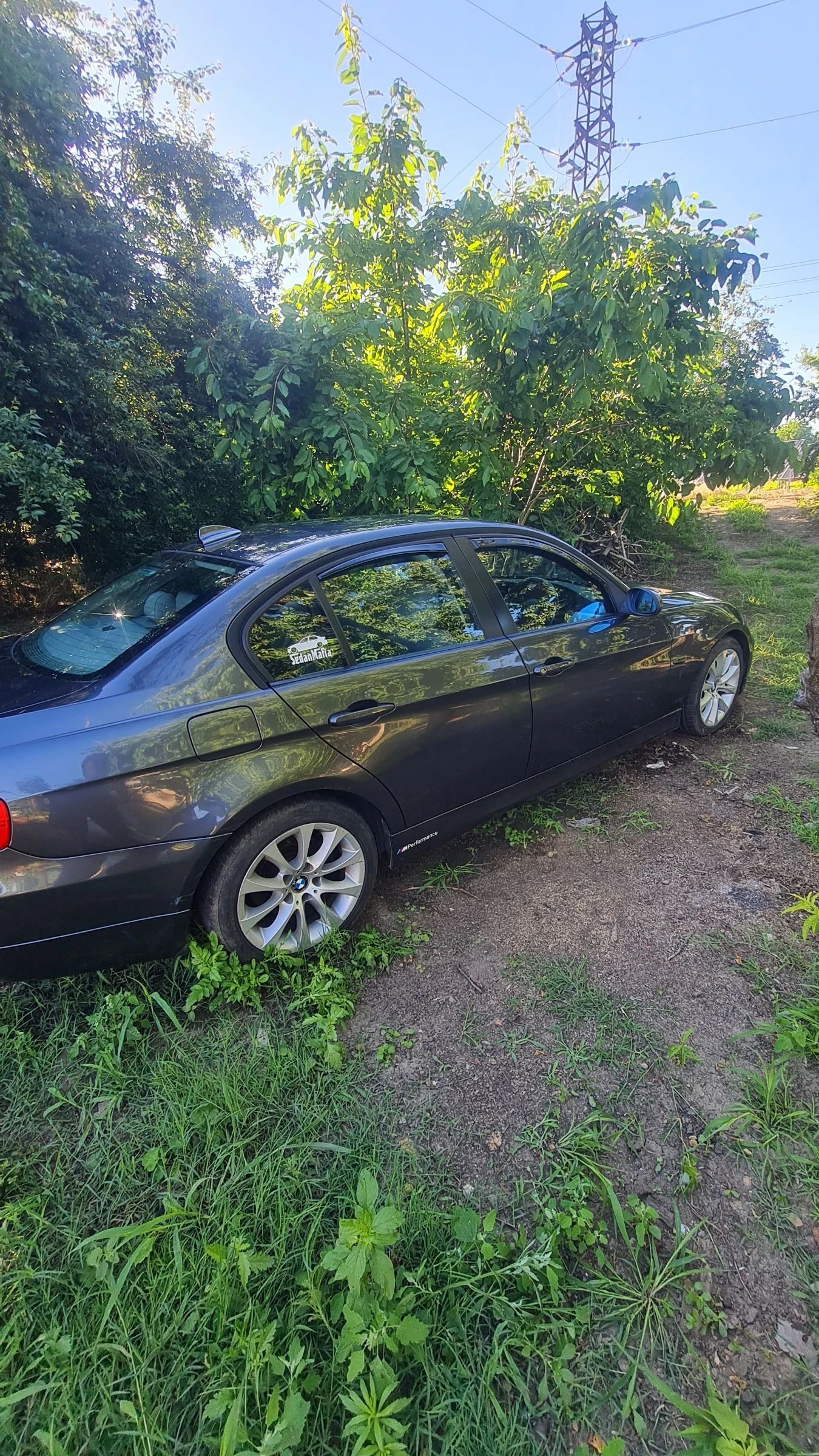 BMW 320, снимка 3 - Автомобили и джипове - 55884781