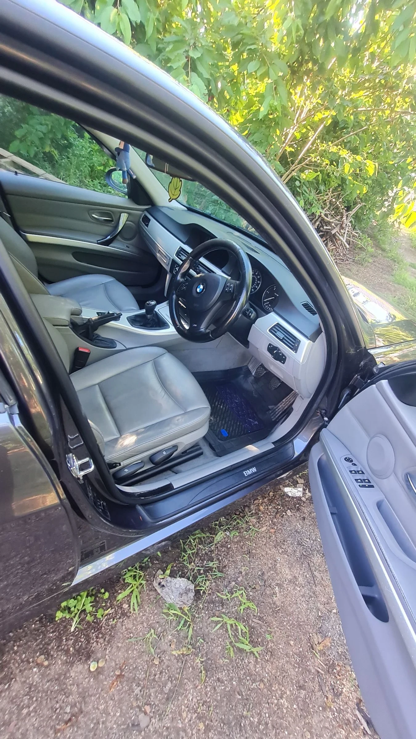 BMW 320, снимка 6 - Автомобили и джипове - 55884781