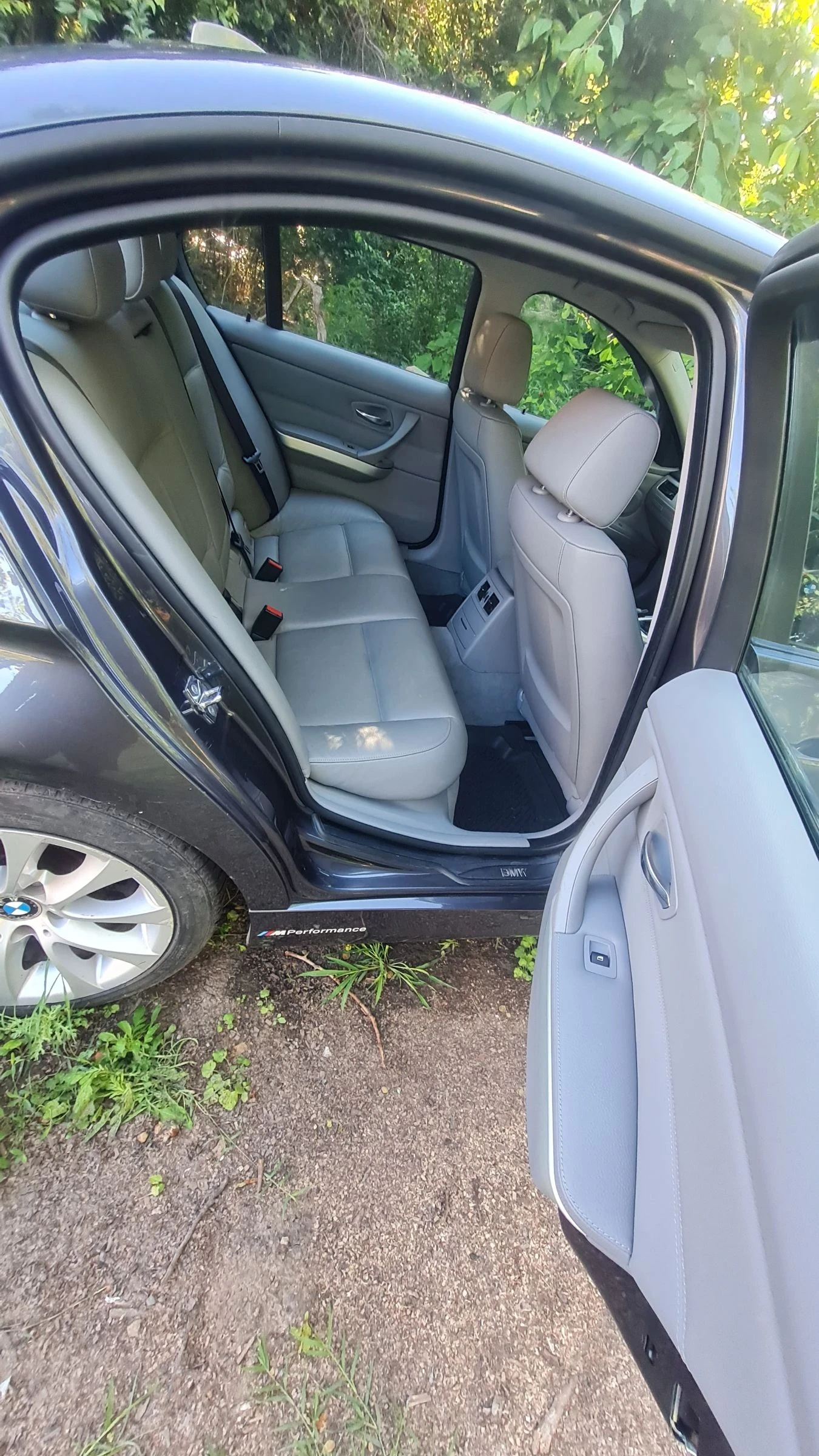 BMW 320, снимка 8 - Автомобили и джипове - 55884781