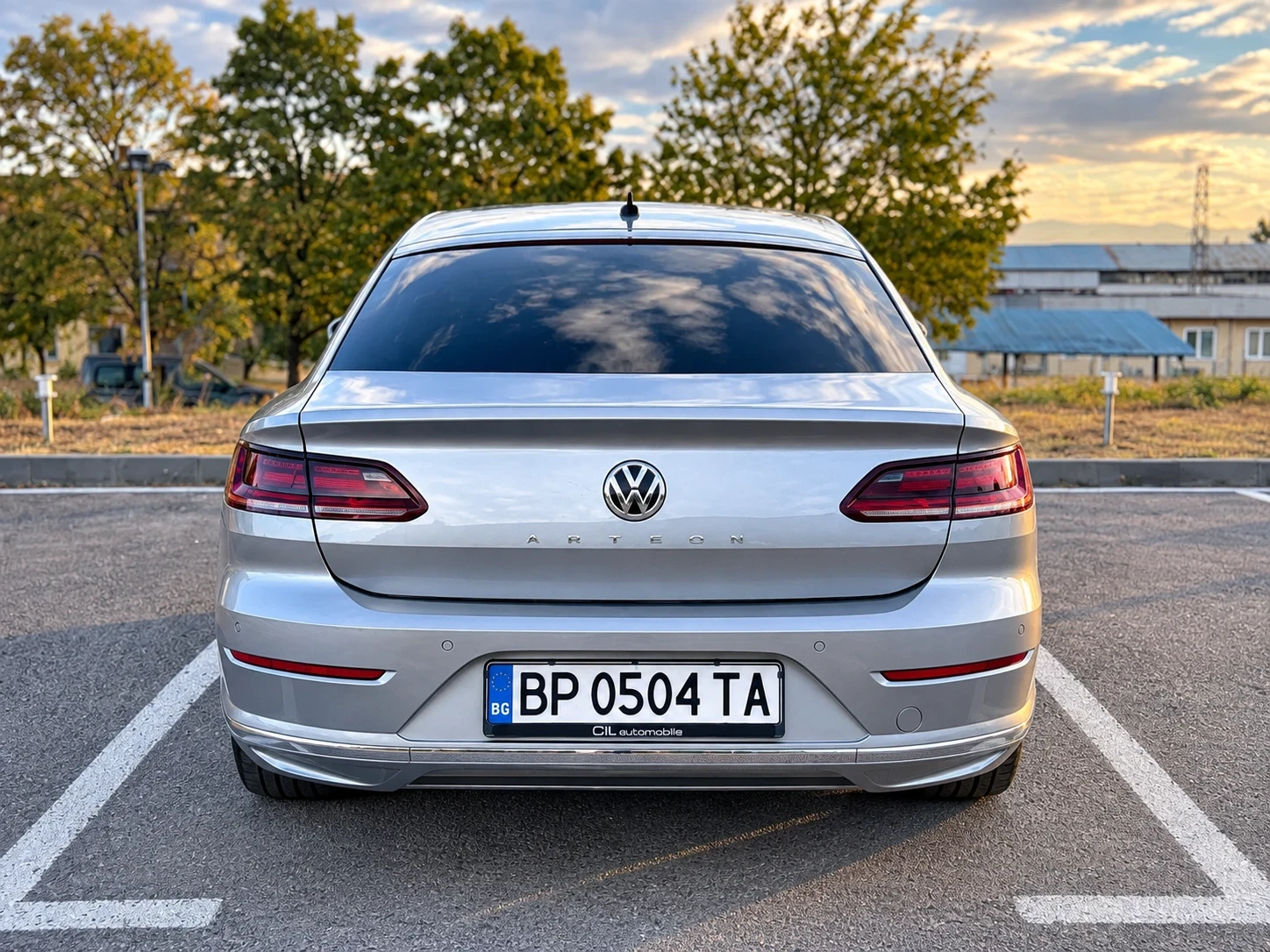 VW Arteon 2.0 TDI /Elegance TOP!!!, снимка 8 - Автомобили и джипове - 56185679