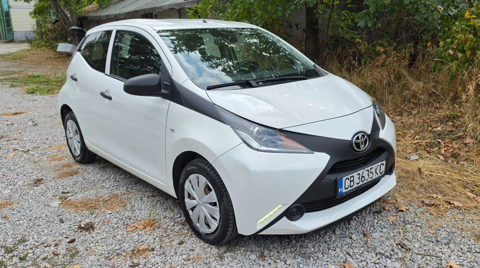 Toyota Aygo 1.0, снимка 2 - Автомобили и джипове - 56268567