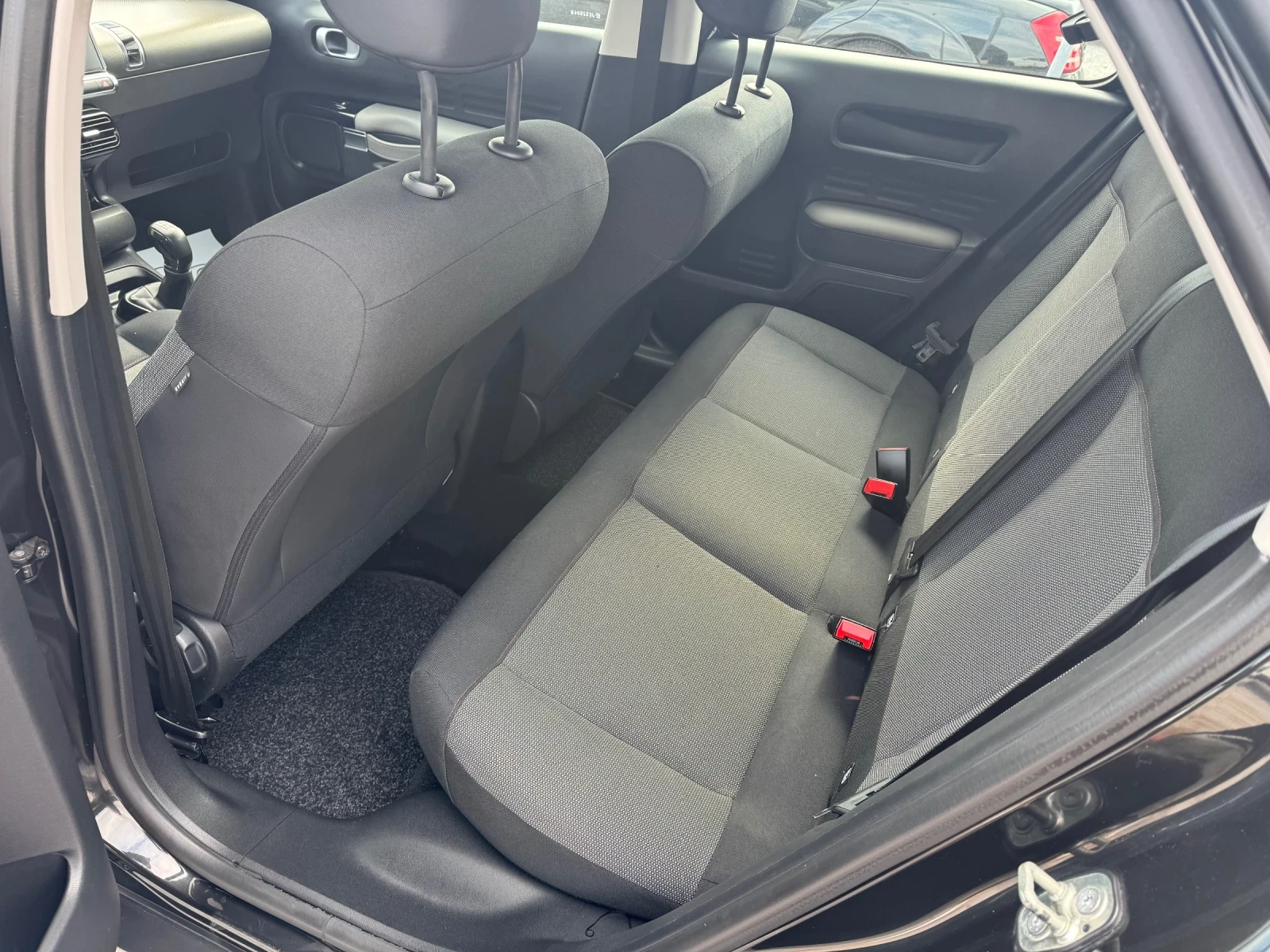Citroen C4 Cactus 1.6 Blue-HDi 156000 Facelift, снимка 12 - Автомобили и джипове - 56302363