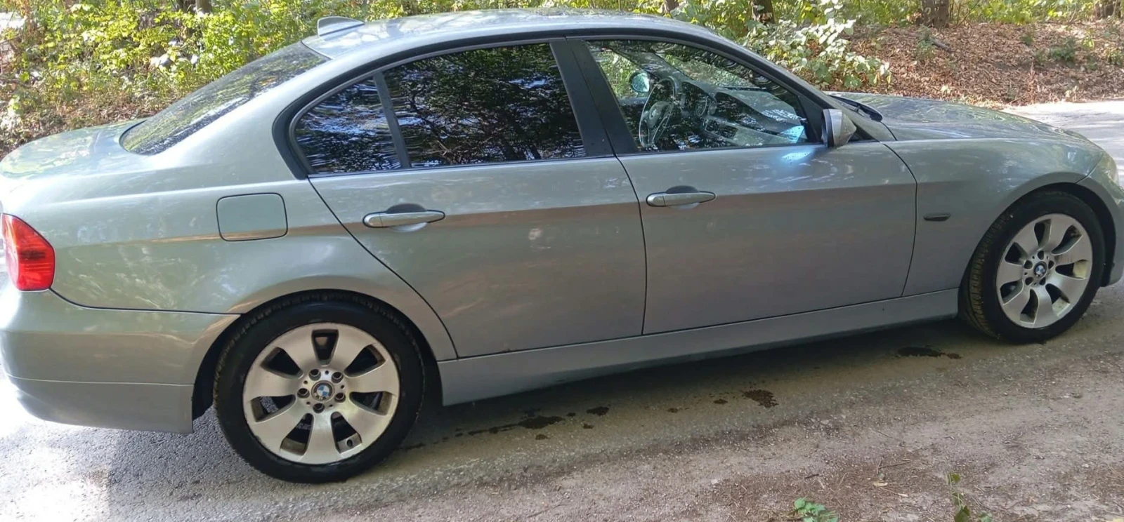 BMW 320 Е90, снимка 3 - Автомобили и джипове - 56326593
