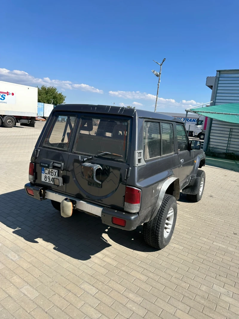 Nissan Patrol, снимка 3 - Автомобили и джипове - 47398570