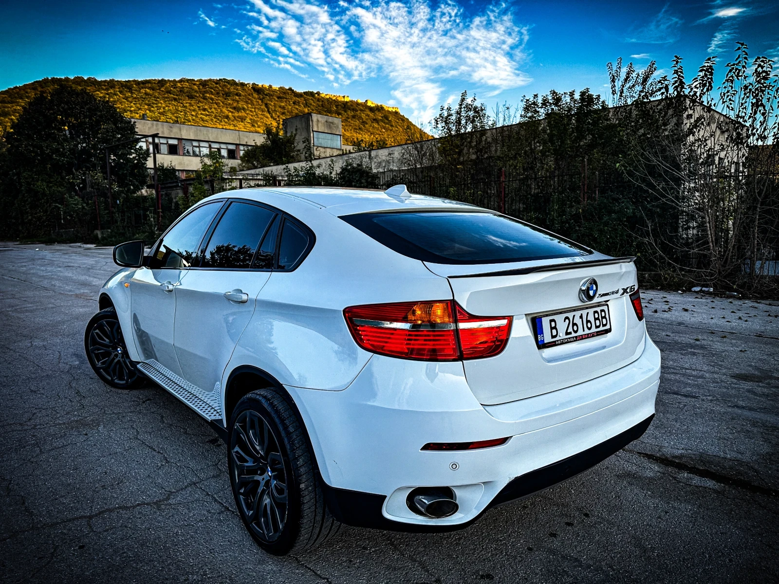 BMW X6 = 3.5d= NAVI= РЕКАРО= СМЕНЕНИ ВЕРИГИ=  - изображение 7