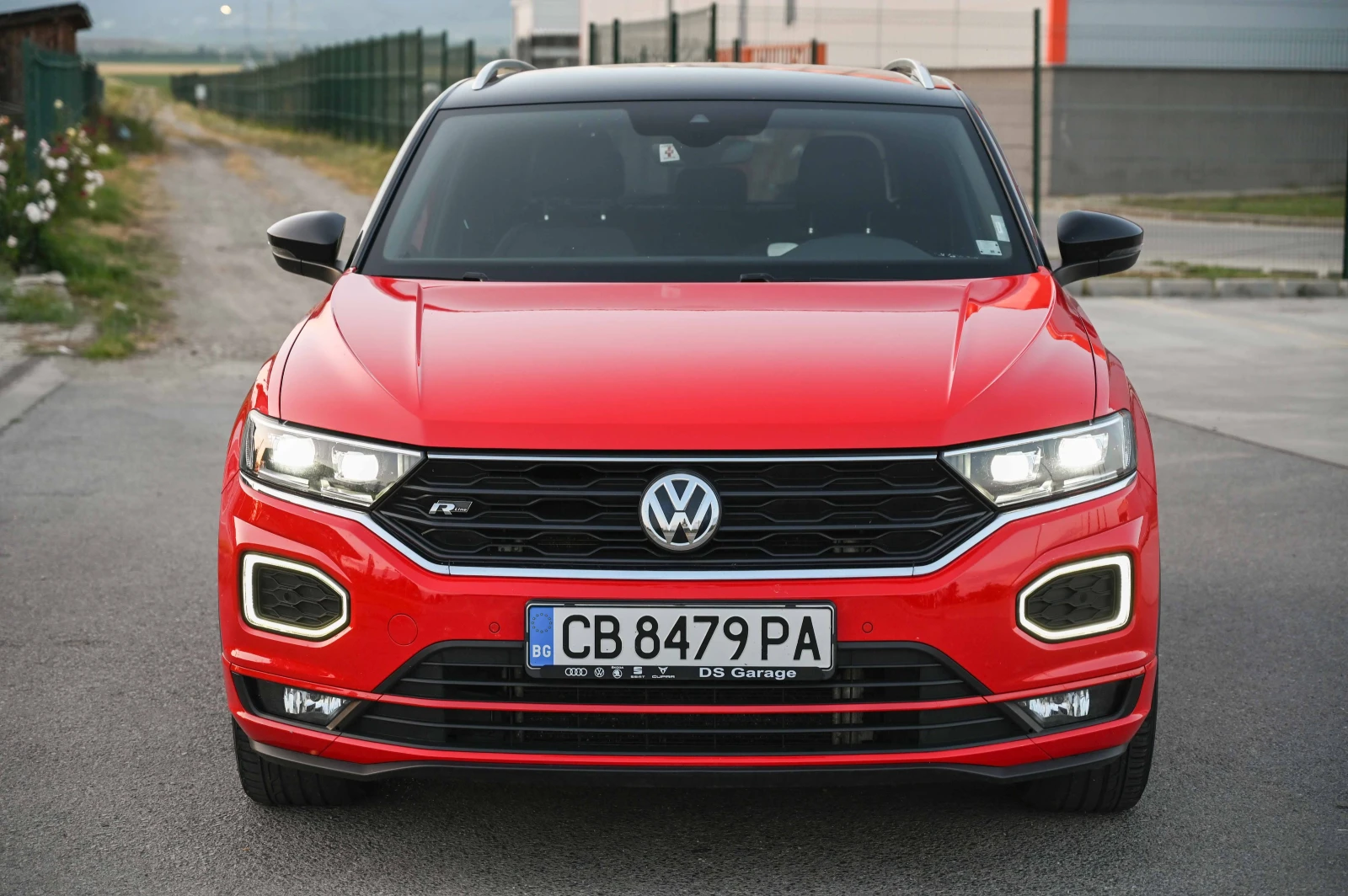 VW T-Roc 2.0TDI* R-Line* 4motion* КАМЕРА* ДИГИТАЛ* Matrix*  - изображение 3