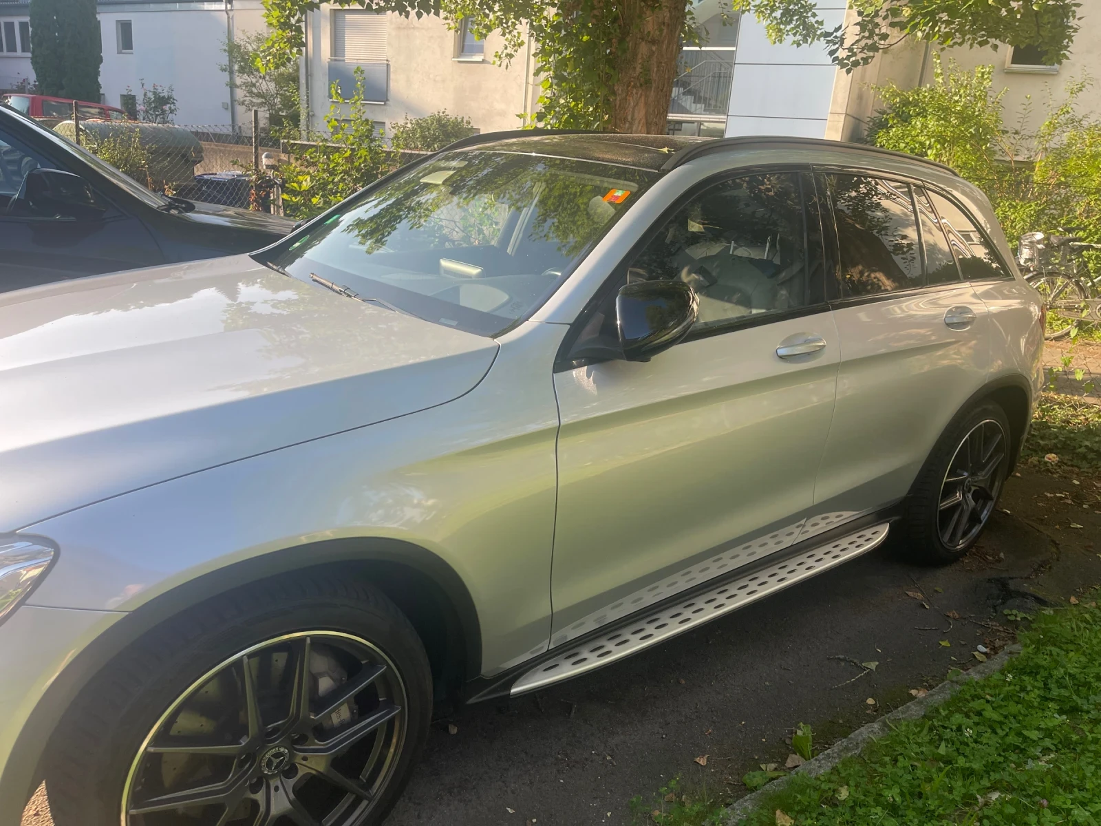 Mercedes-Benz GLC 250 4matic/ Night Edition /AMG - изображение 3