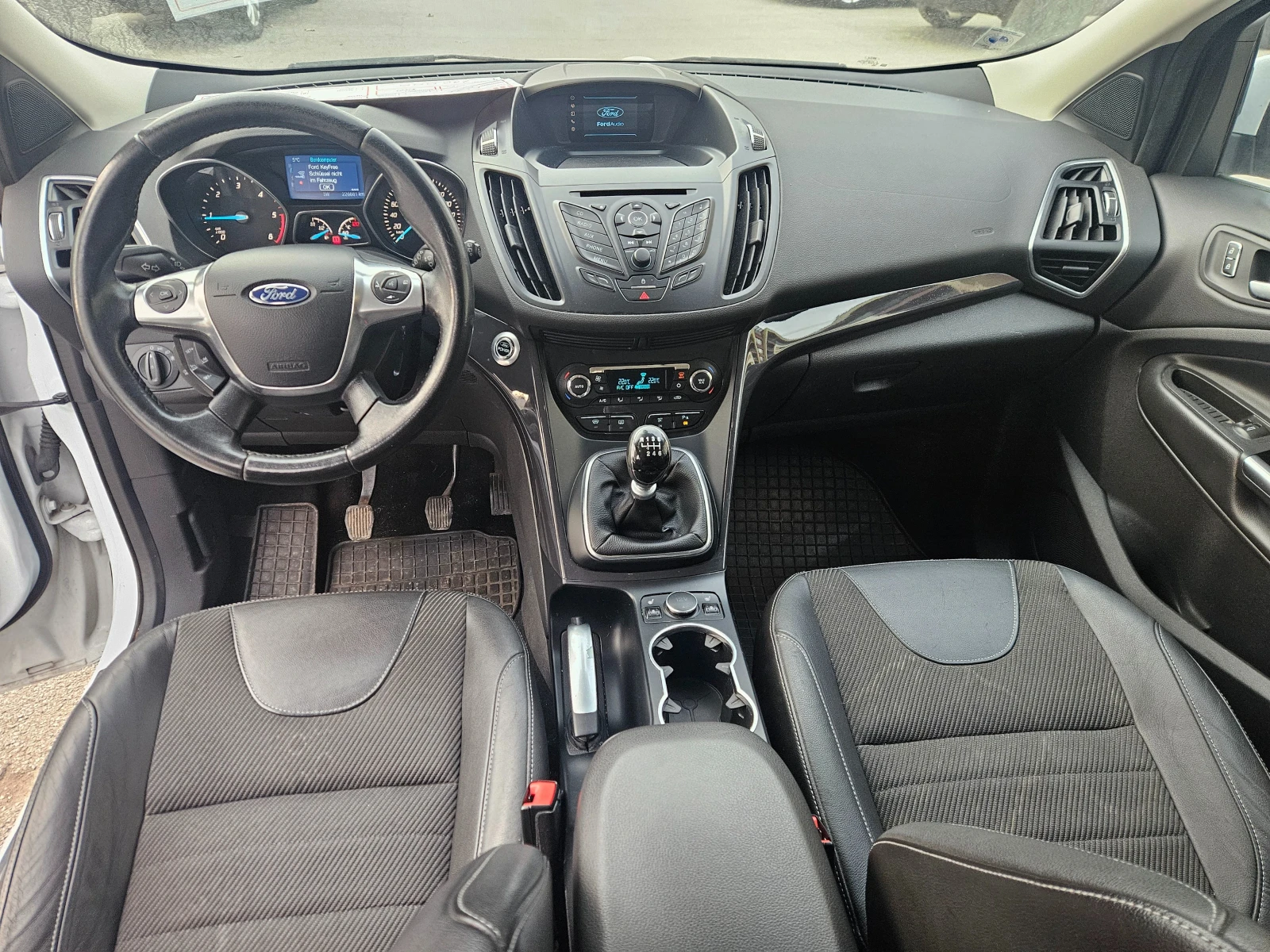 Ford Kuga TITANIUM 4WD EURO5 | Mobile.bg � ����������� 13