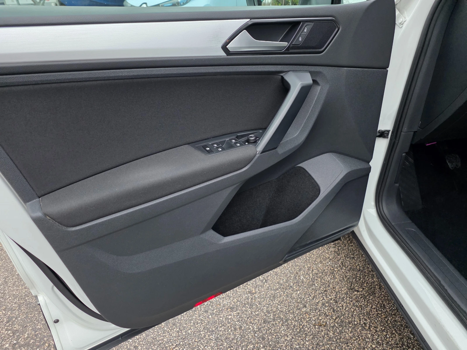 VW Tiguan 1.6TDI- !!! | Mobile.bg   11