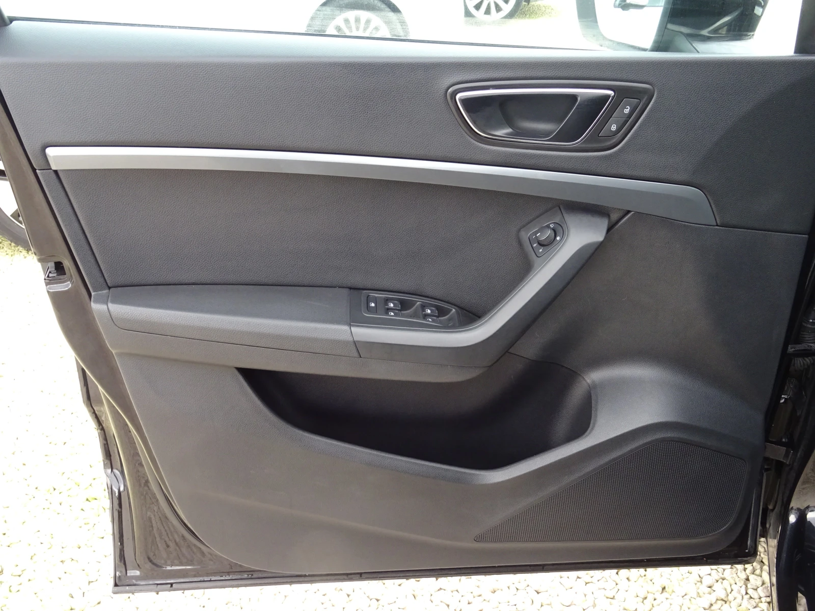 Seat Ateca 1.6TDI Business DSG - изображение 8