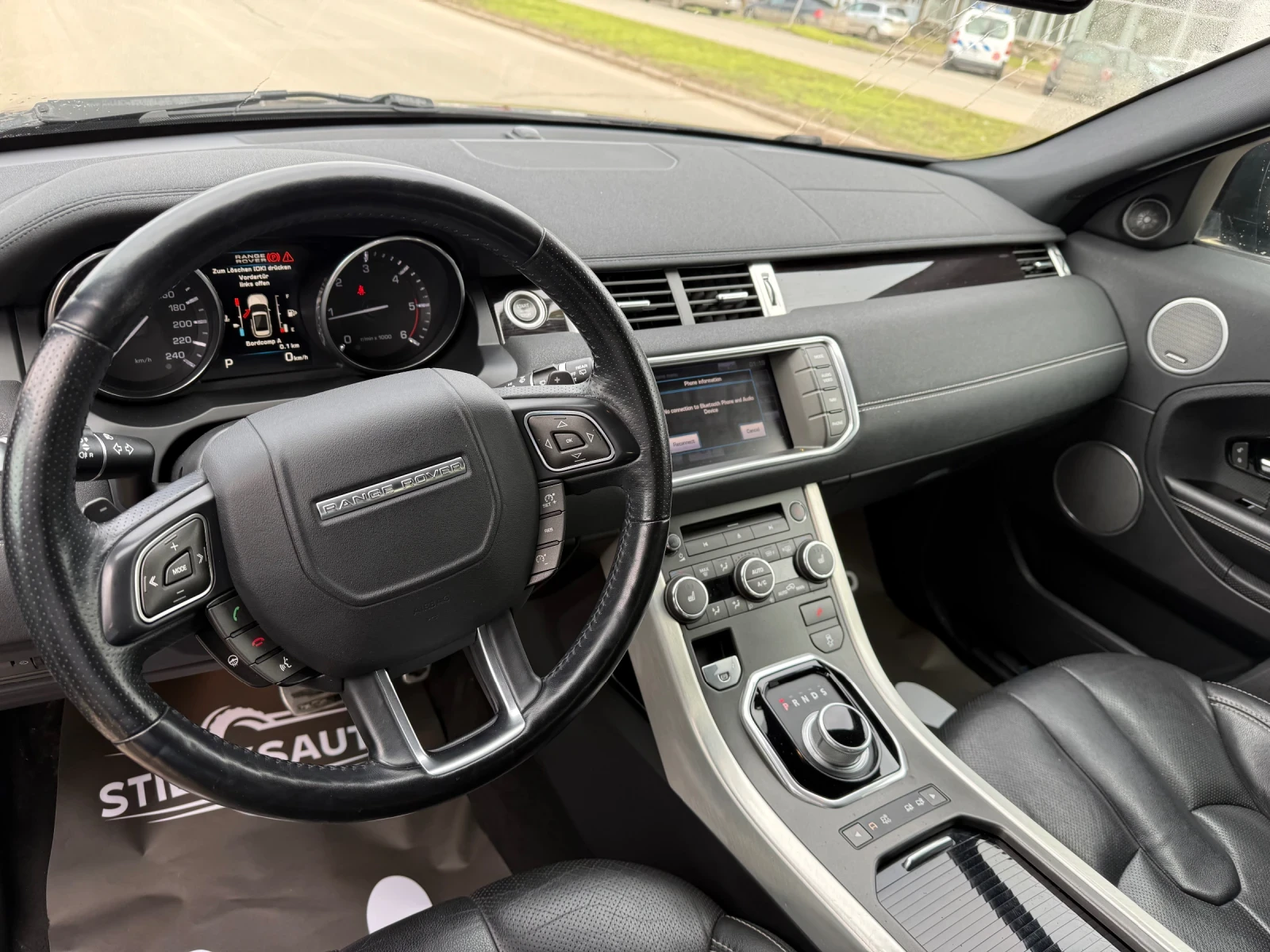 Land Rover Range Rover Evoque 2.2-190 к .с 4х4 - изображение 7