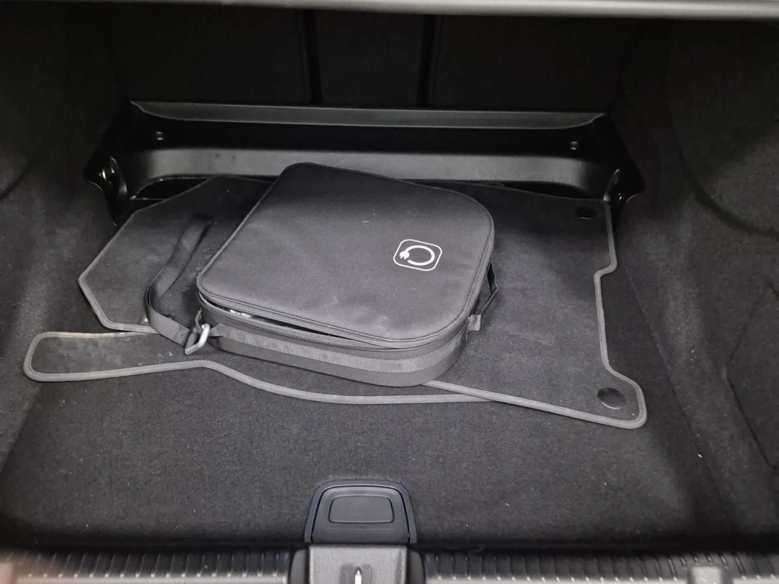 Mercedes-Benz EQE EQE 500 | BURMESTER | 360  | DISTRONIC | ПАНО, снимка 17 - Автомобили и джипове - 54227032