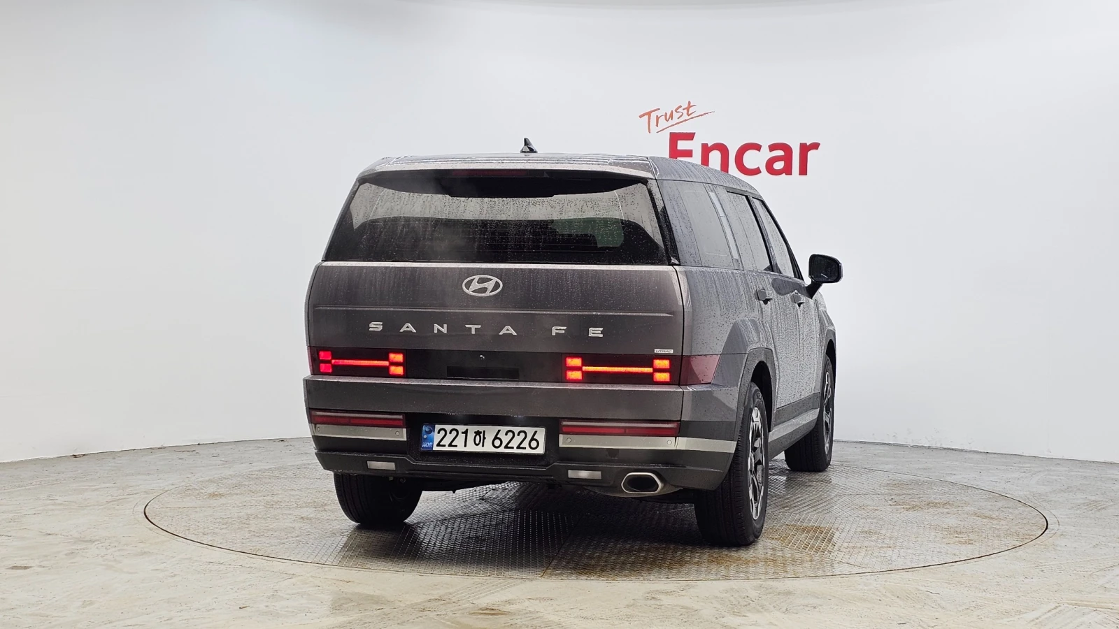Hyundai Santa fe 2.5T 4WD Exclusive| DISTRONIC| VENTILATED| 360 CAM, снимка 4 - Автомобили и джипове - 54672866