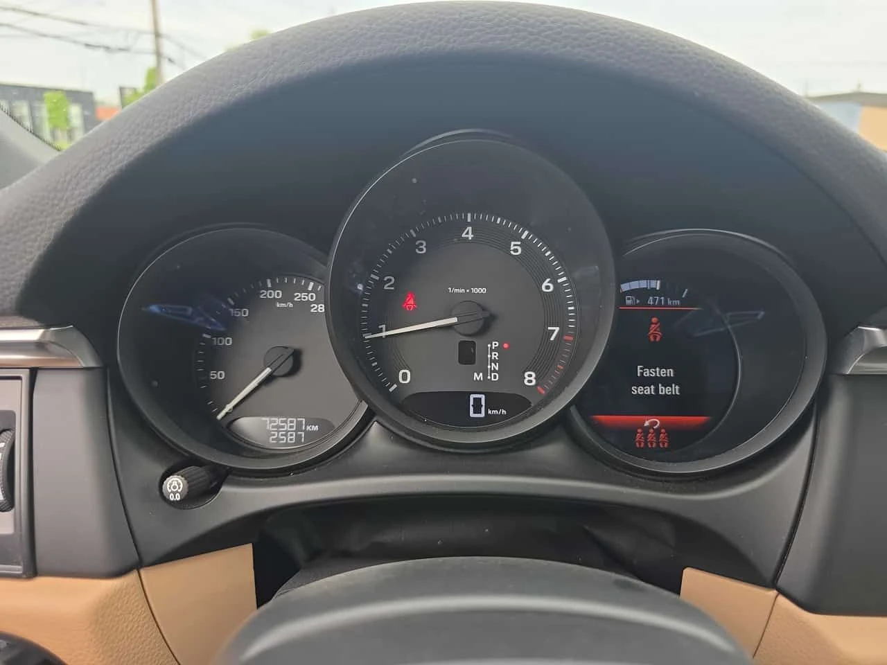 Porsche Macan * AWD * CARFAX * БЕЗ ПЪРВОНАЧАЛНА ВНОСКА, снимка 8 - Автомобили и джипове - 54847458