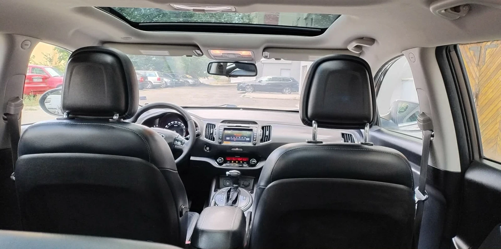 Kia Sportage 2.0 184 нов внос Швейцария Уникат!, снимка 10 - Автомобили и джипове - 55826704