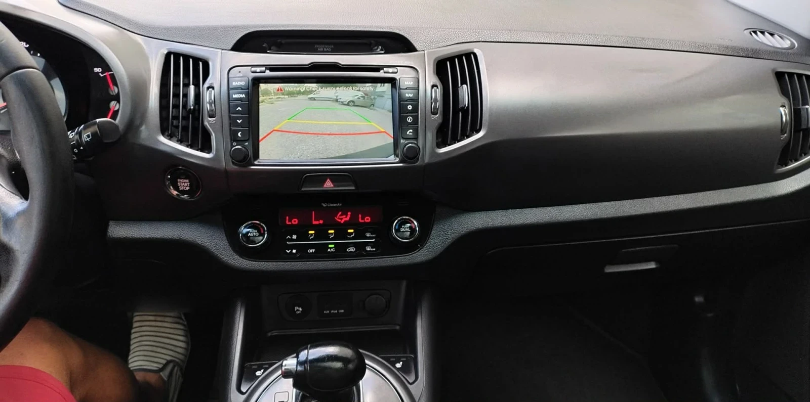 Kia Sportage 2.0 184 нов внос Швейцария Уникат!, снимка 9 - Автомобили и джипове - 55826704
