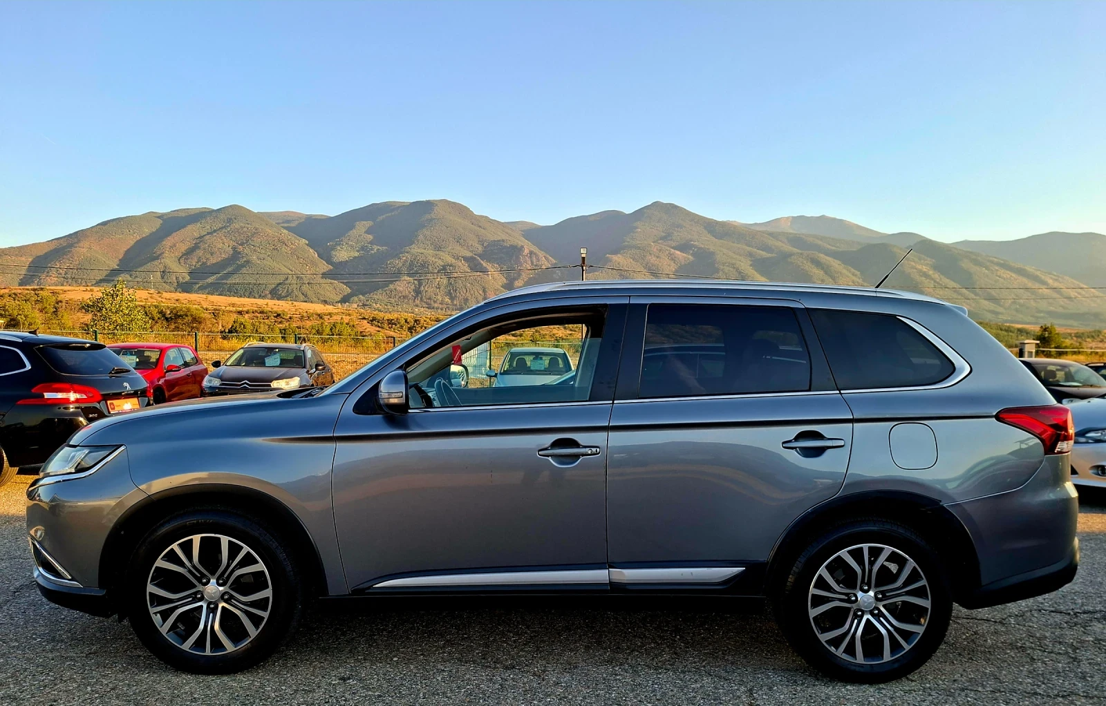 Mitsubishi Outlander 2, 2 did 4wd , снимка 8 - Автомобили и джипове - 56381744