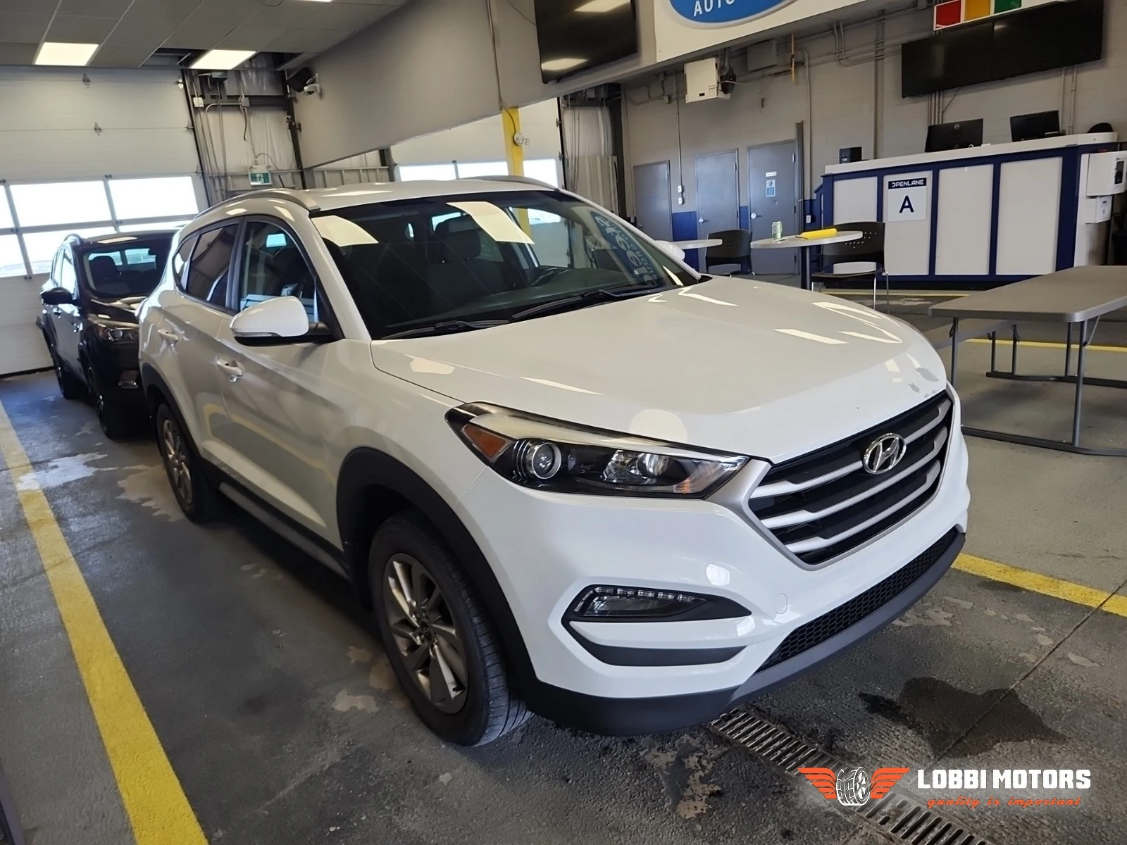 Hyundai Tucson, снимка 5 - Автомобили и джипове - 56431336