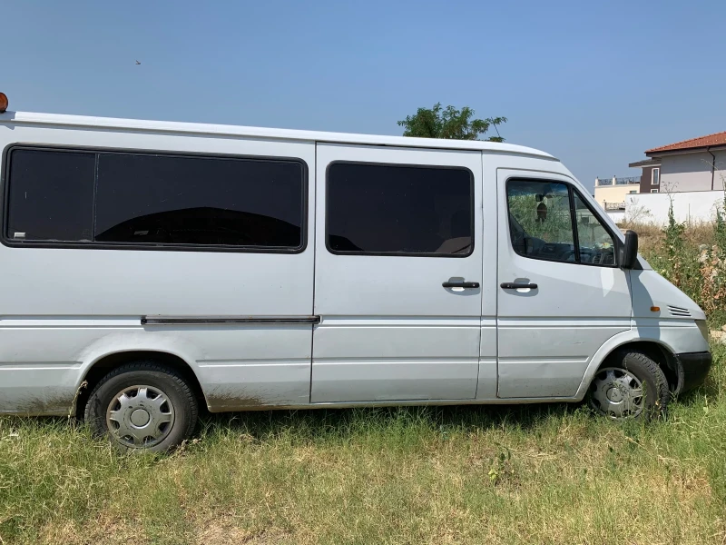 Mercedes-Benz Sprinter 208, снимка 1 - Бусове и автобуси - 48626216