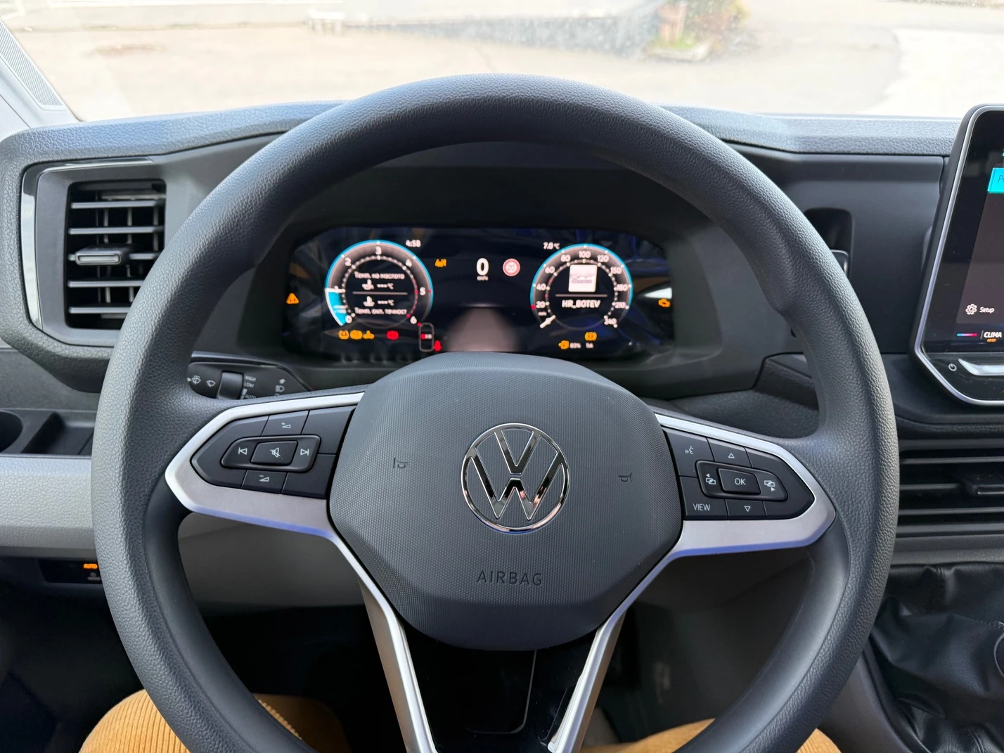 VW Crafter 35 Kasten M 11, 3 м3 2, o TDI 140 k.c 6MT, снимка 10 - Бусове и автобуси - 54993248