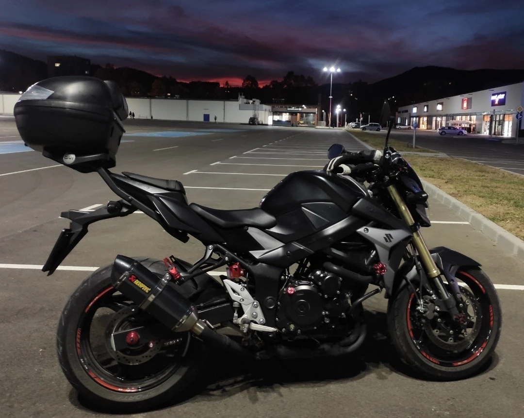 Suzuki Gsr 750 | Mobile.bg   13