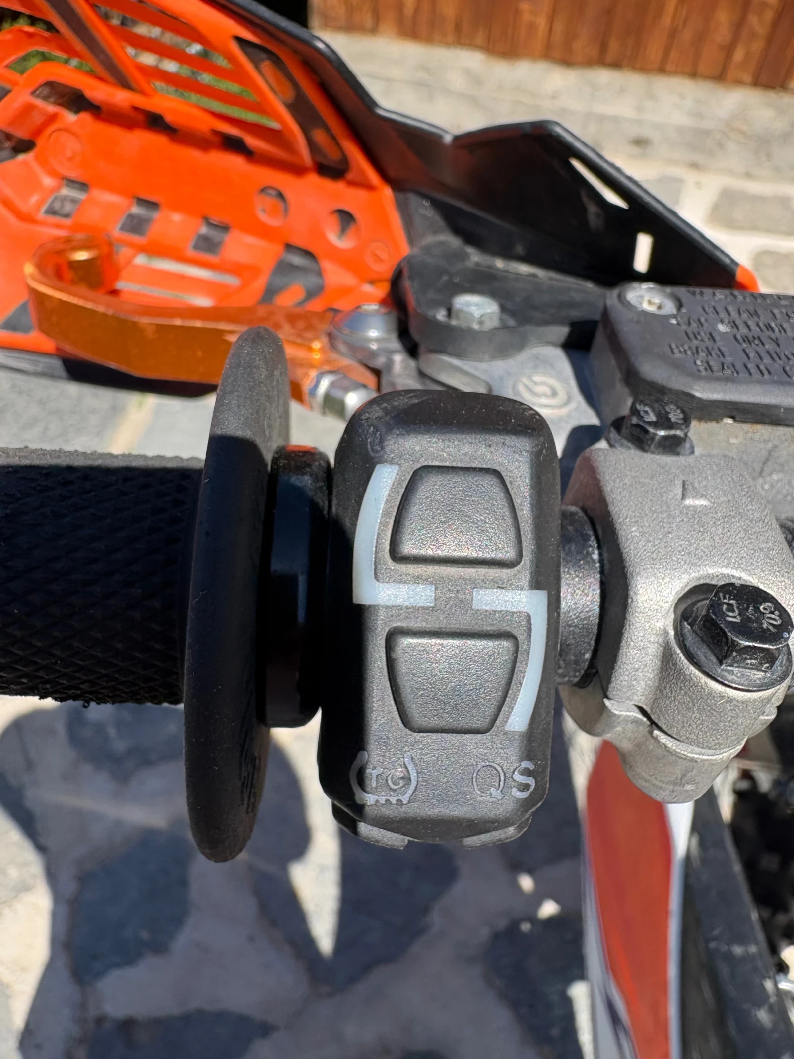 Ktm SX-F Мотора има документи и пет режима на каране, снимка 7 - Мотоциклети и мототехника - 54512429