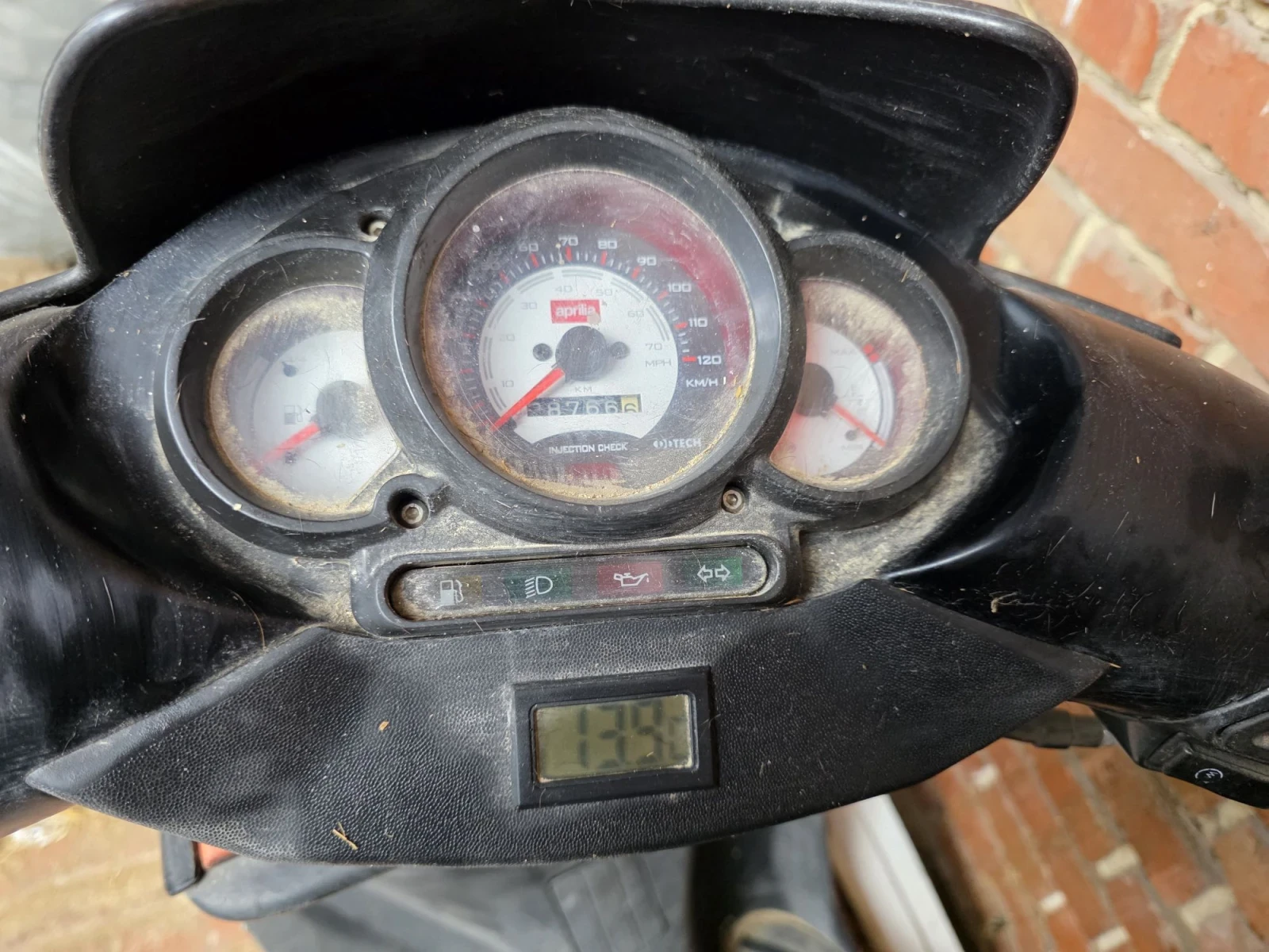 Aprilia Sr Di Tech, снимка 3 - Мотоциклети и мототехника - 56543858