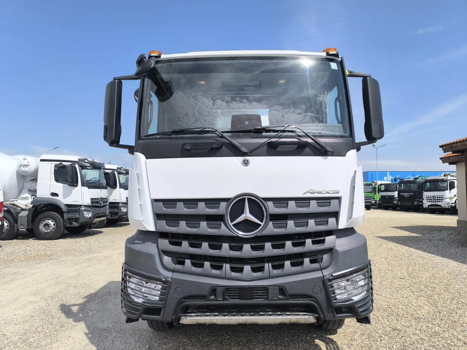 Бетон помпа Mercedes-Benz AROCS 3342 CIFA MK25H - изображение 2