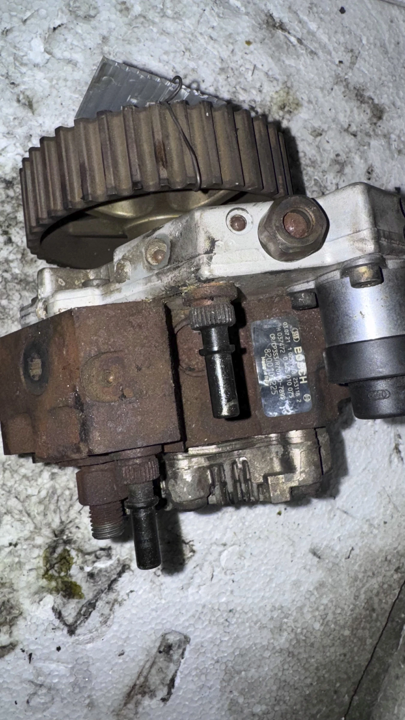 ����� �� ������ �������� (���) �� Volvo V40 2003 - 0445 010 075 , 8 200 10 8225 | Mobile.bg � ����������� 2