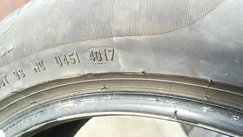 Гуми Летни 225/50R17, снимка 8 - Гуми и джанти - 25325836