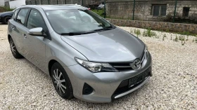 Toyota Auris 1.3, снимка 2