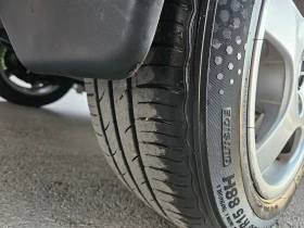 Toyota Yaris 1.3, 87к.с., 155х.км.!!!, снимка 17