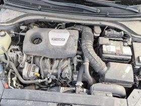 Hyundai Elantra * SPORT * CARFAX * 2 БРОЯ ГУМИ * ШИБИДАХ * , снимка 16