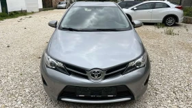 ������ Toyota Auris