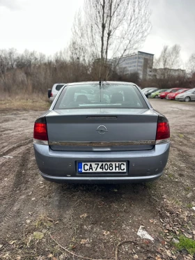 Opel Vectra 2.2 - 2700 € / 5280.74 лв. - 87515978 4