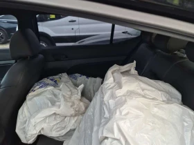 Hyundai Elantra * SPORT * CARFAX * 2 БРОЯ ГУМИ * ШИБИДАХ *  | Auto.bg — изображение 11