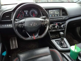 Hyundai Elantra * SPORT * CARFAX * 2 БРОЯ ГУМИ * ШИБИДАХ *  | Auto.bg — изображение 9