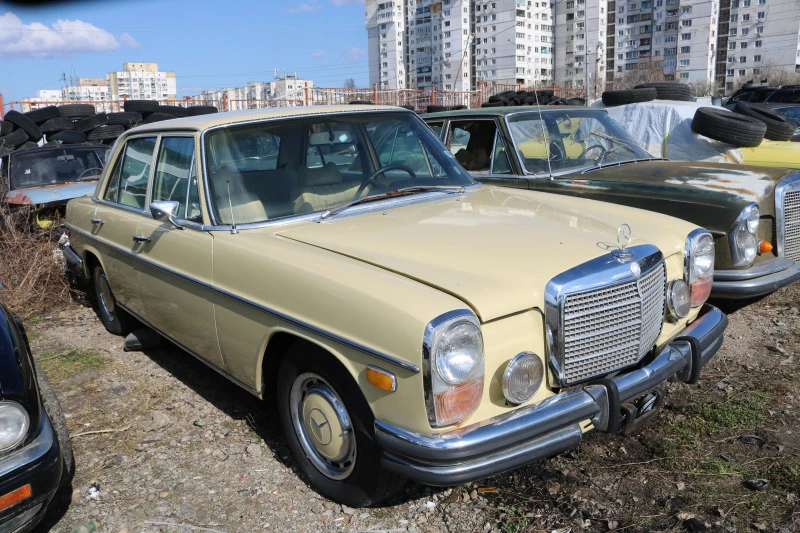 Mercedes-Benz 280 S 114, снимка 3 - Автомобили и джипове - 46273032