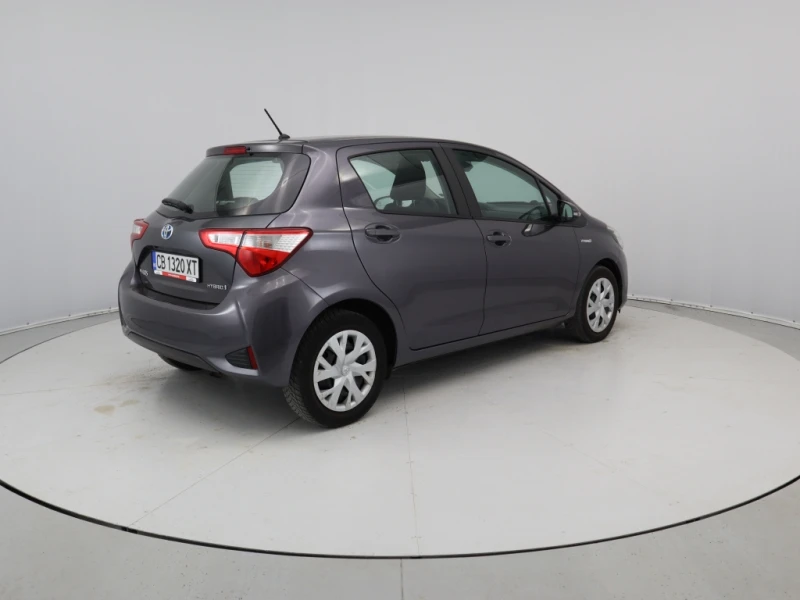 Toyota Yaris, снимка 8 - Автомобили и джипове - 47259229