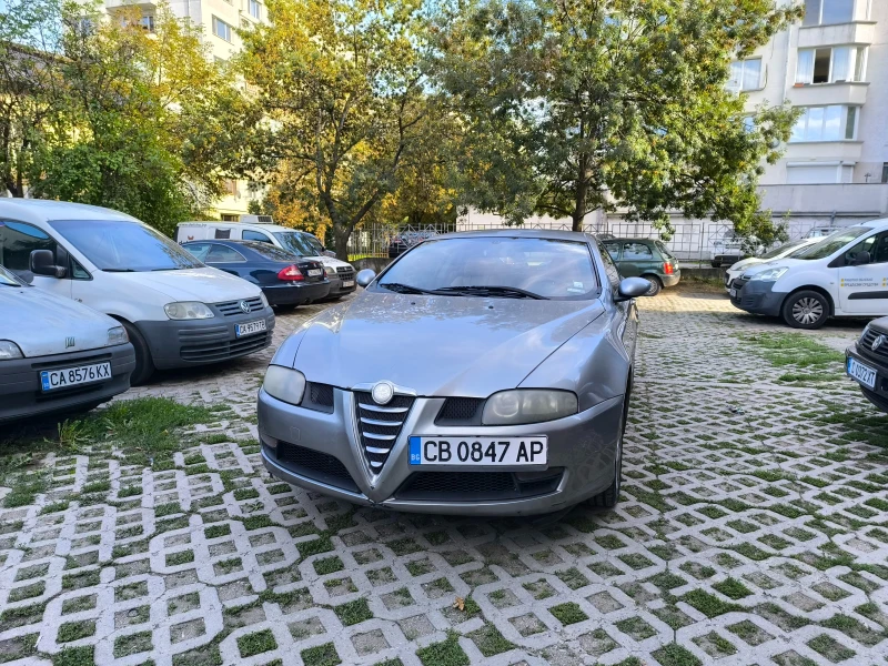 Alfa Romeo Gt 1.9 JTD, снимка 2 - Автомобили и джипове - 47494934