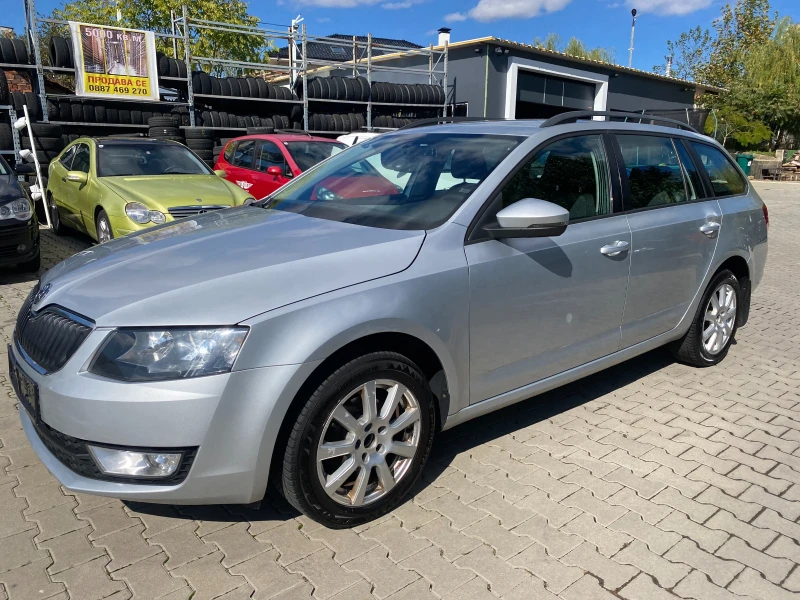 Skoda Octavia 1.6tdi 4x4 105к.с, снимка 1 - Автомобили и джипове - 47495410