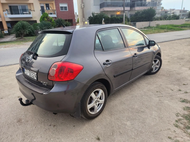 Toyota Auris 1.4D нов внос, снимка 6 - Автомобили и джипове - 47508166