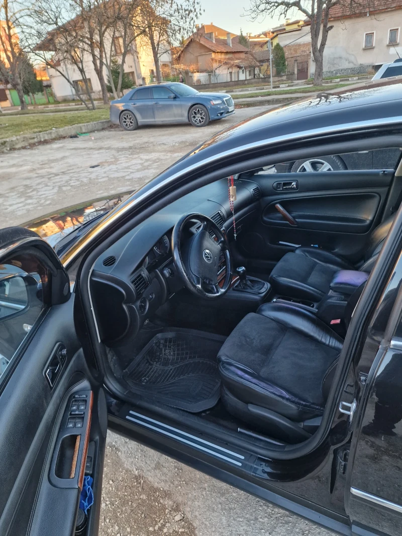 VW Passat 5.5, снимка 4 - Автомобили и джипове - 48884847