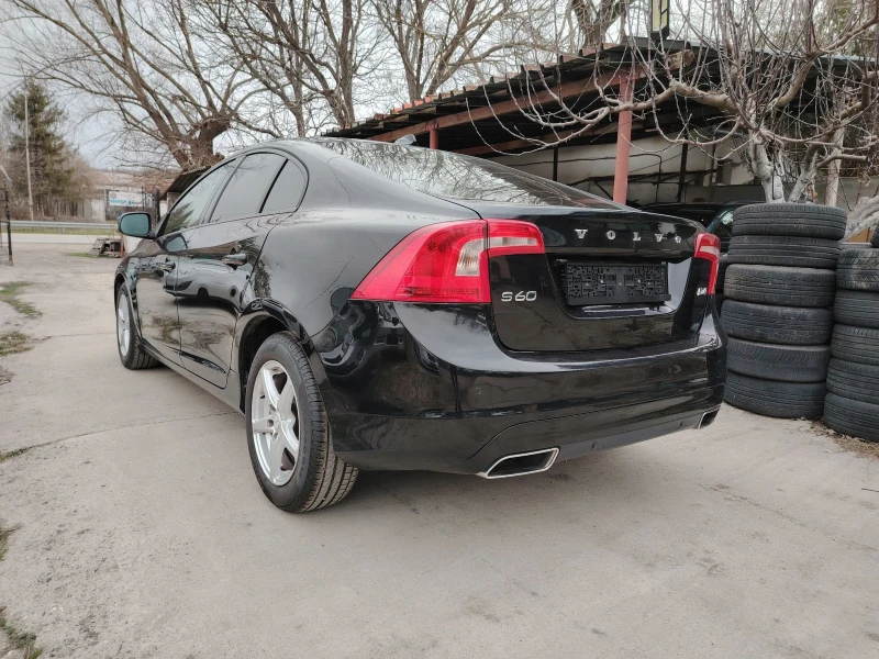 Volvo S60 2.0 D4, снимка 2 - Автомобили и джипове - 49502857