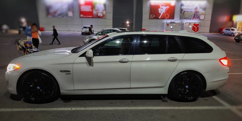 BMW 525 BMW F11 TWINTURBO F1 218hp 8ZF, снимка 5 - Автомобили и джипове - 51697845